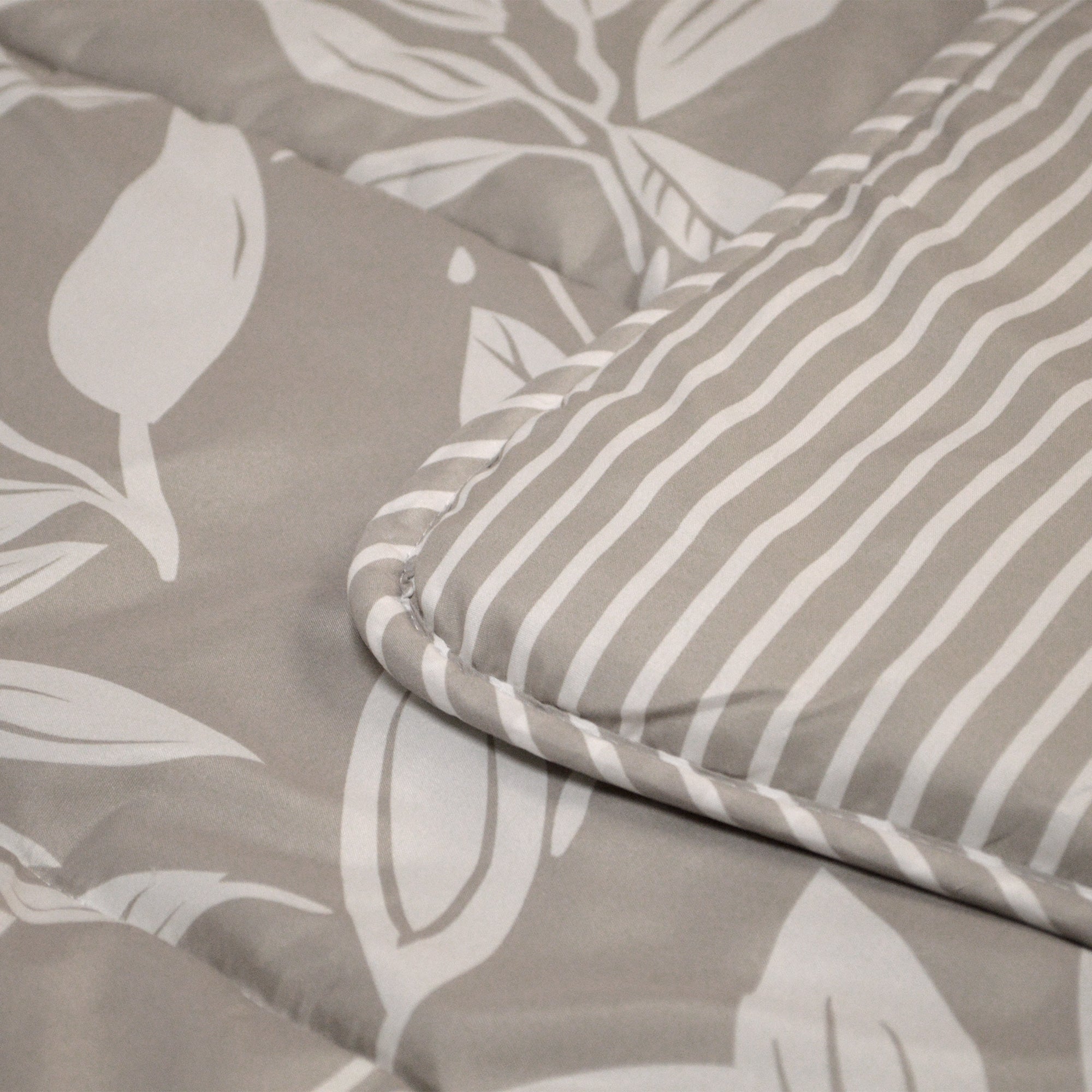 Dekbed Zonder Overtrek Microvezel Bedrukt - Grey Leafs