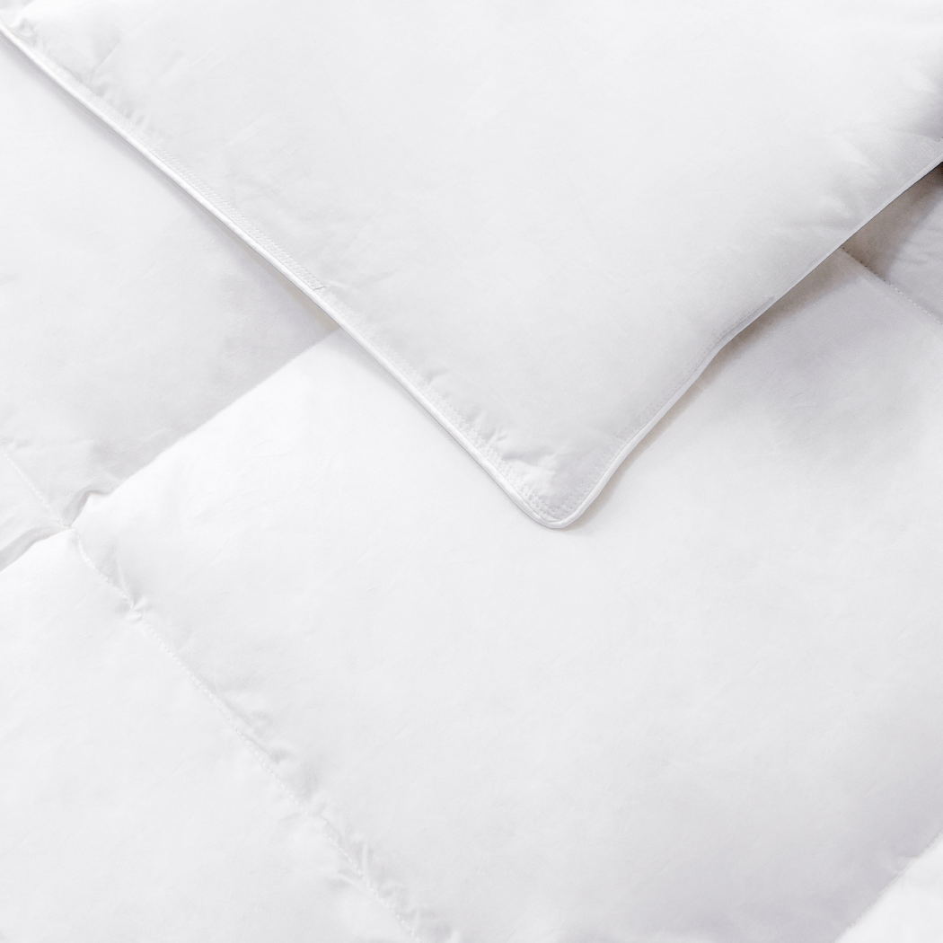 Luxueuze Ervaring: Verleent een luxe uitstraling en gevoel aan uw slaapruimte.