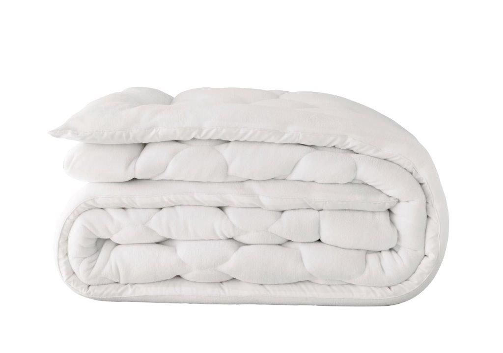 Douce Nuit Coral Fleece Quilt