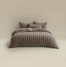 Dekbedovertrekset Pompom Taupe